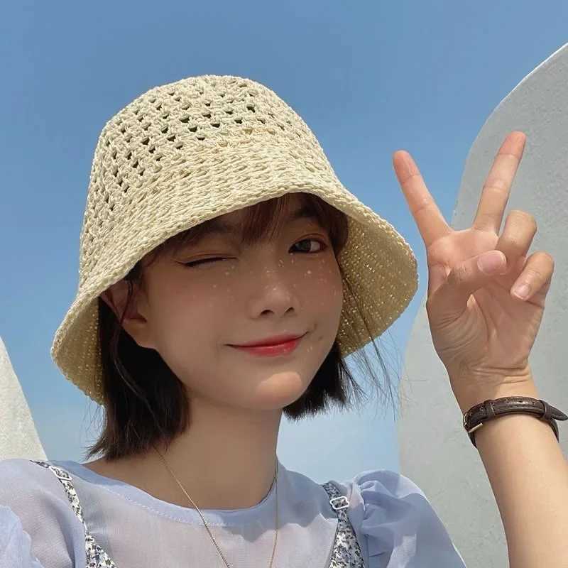 Fashion Girls Sun Hat Wide Brim Floppy Summer Hats for Women Beach Panama Straw Dome Weave Bucket Caps Femme Shade Hat for Women W250217