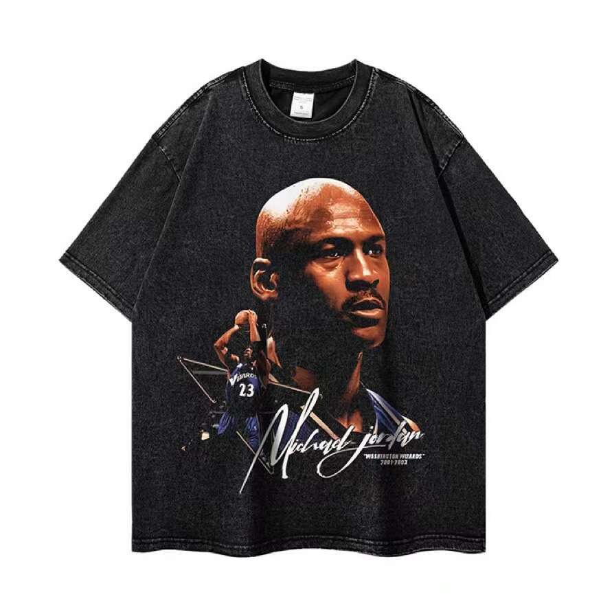 Minimally printed short sleeved washed T-shirt, trendy for both men and women