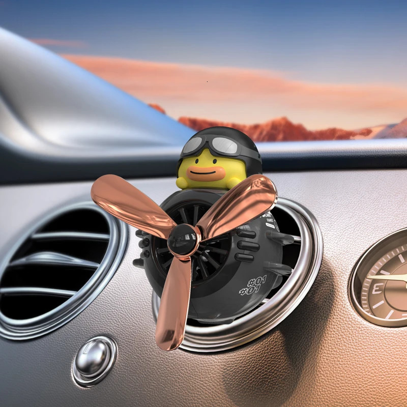 1PC Car Magnetic Cute Cartoon Figure Air Outlet Clip Aroma - Complimentary Two Unscented PE Tablets and Two 5ml Bottles 250214