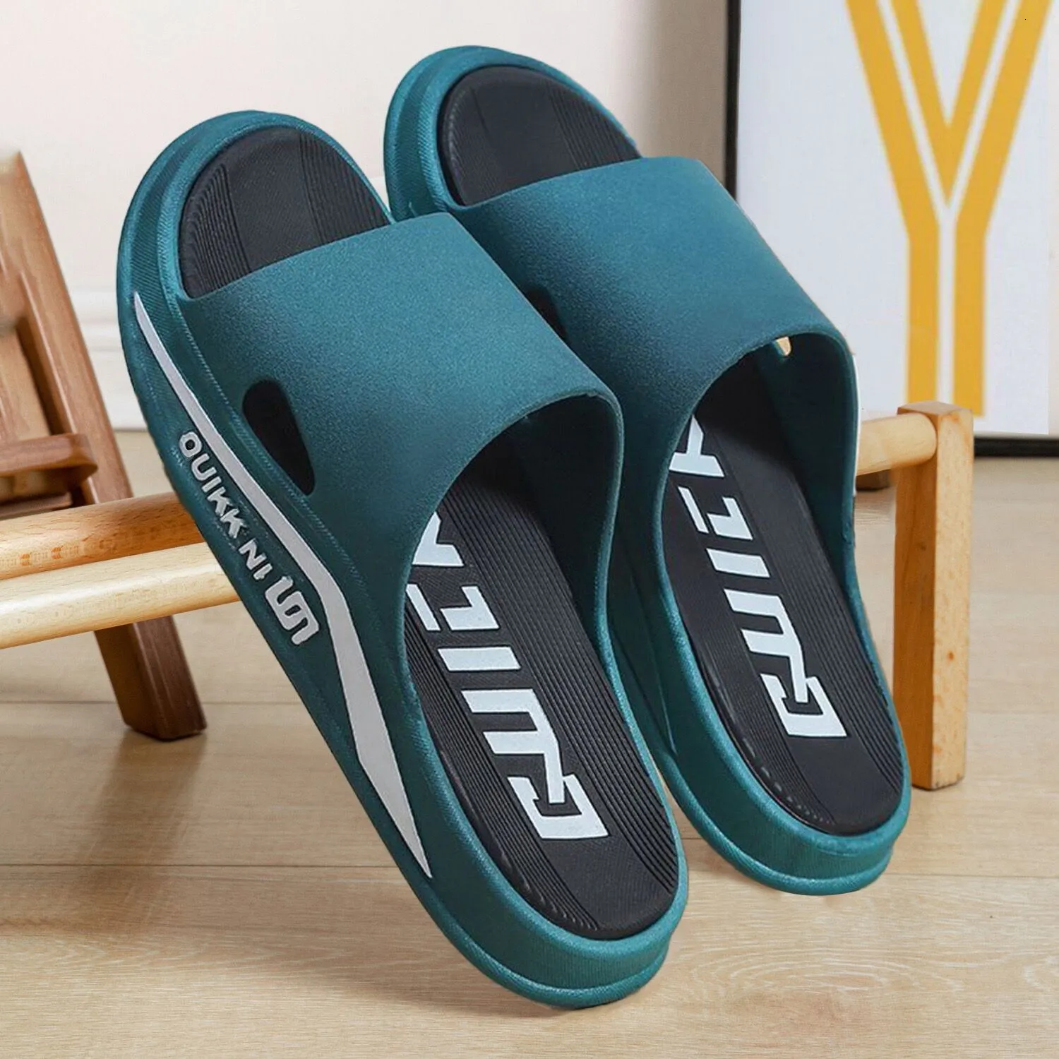 New style for fashionable men's casual soft outer wear thick soled beach interior slippers zhanyishengli