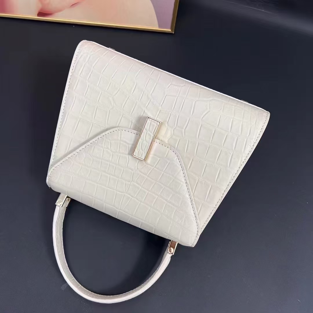 Handmade Bag Crocodile Baby Crossbody Bag Luxury Chain Bag Genuine Leather Crocodile Women bag pure handmade Va l bag