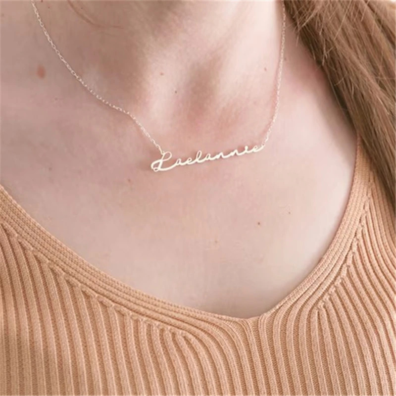 Customized Name Necklace Personalized Gold Stainless Steel Suitable for Women and Men Jewelry Couple Gifts 250210