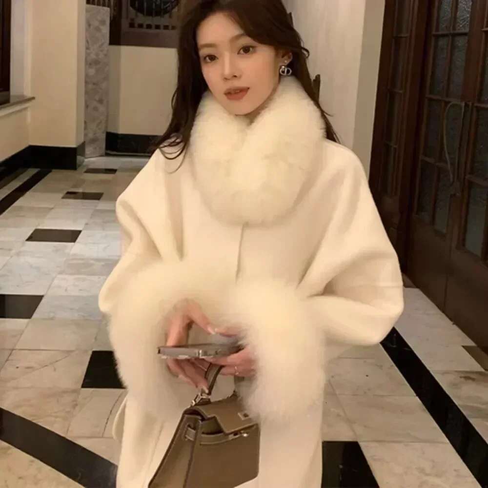 2024 Autumn Winter New Fox Fur Collar Jacket Female Woolen Small Double-sided Cashmere Coat Women