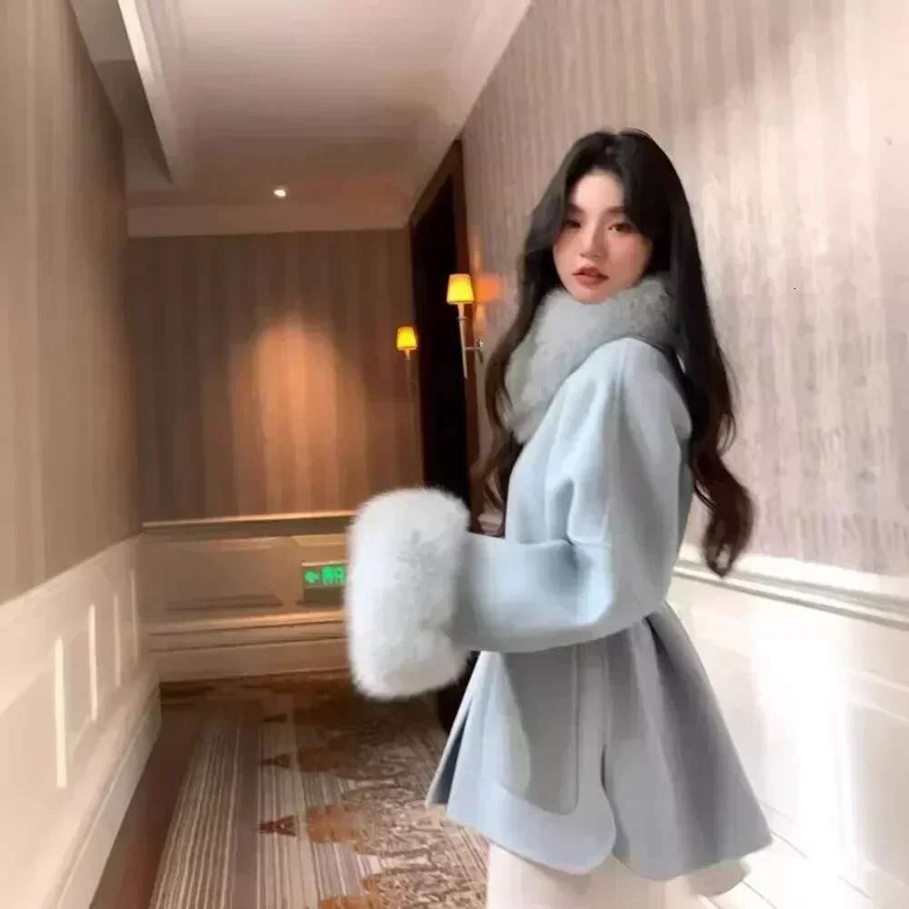 2024 Autumn Winter New Fox Fur Collar Jacket Female Woolen Small Double-sided Cashmere Coat Women