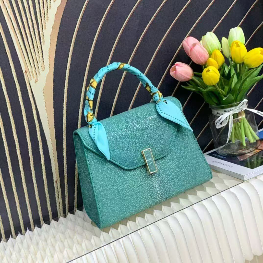 Handmade Bag Crocodile Baby Crossbody Bag Luxury Chain Bag Genuine Leather Crocodile Women bag pure handmade Va l bag