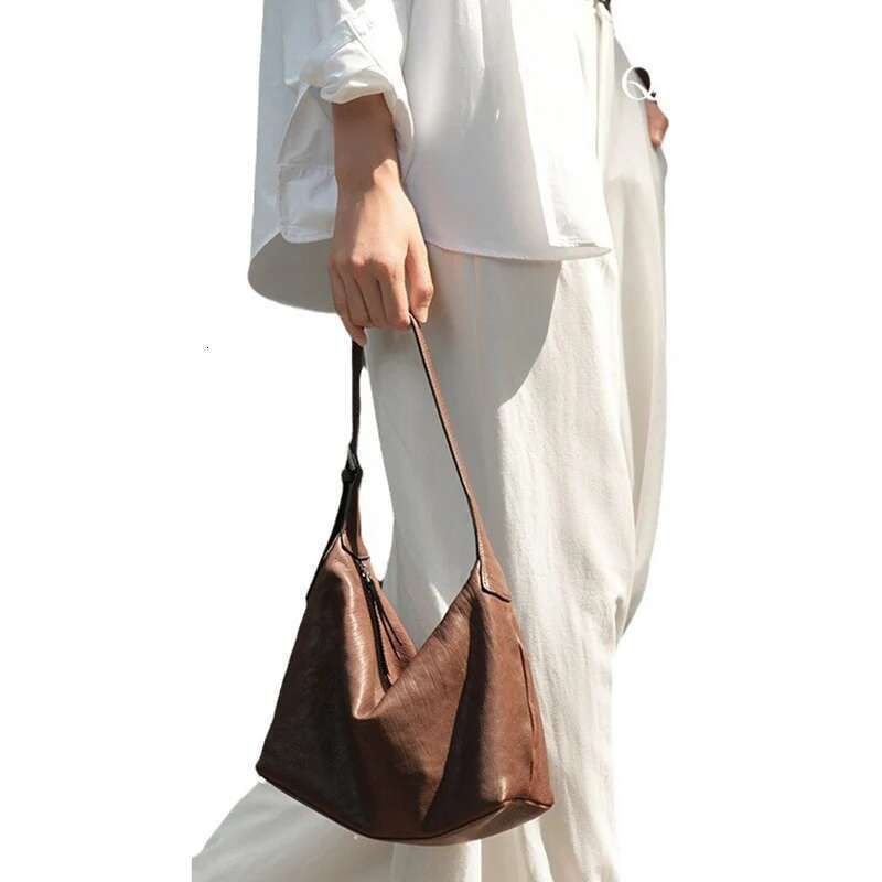 Formeki Real Leather Woman Hobos Solid Color Ins Fashion Retro Large Capacity Ladies Female Bag