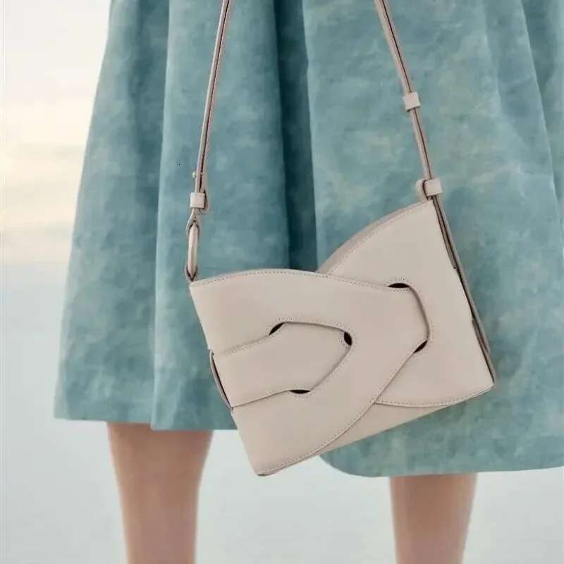designer Women's Bags Fashion Shoulder Interlace Design Brand Premium Leather Women's Handbag High-end Light Underarm Bag