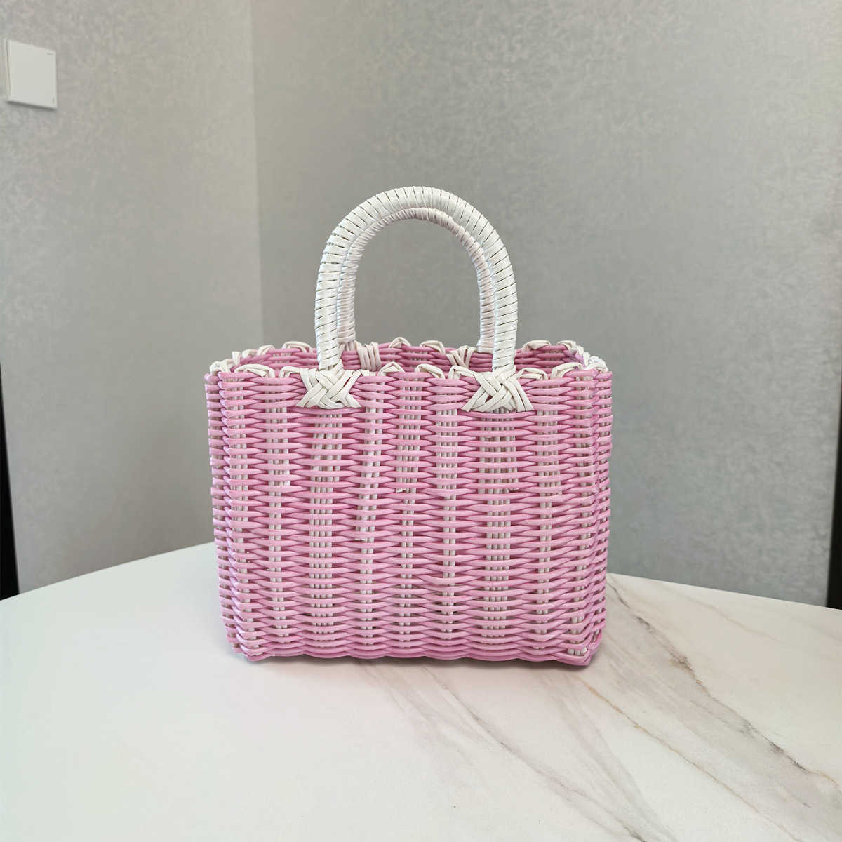 Designer bag Plastic woven vegetable basket hand-held basket souvenir packaging handbag gift basket womens imitation rattan basket shower basket Y2502