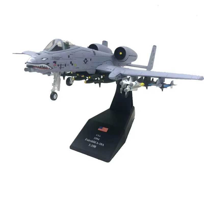 New 1/100 Scale US A-10 A10 Thunderbolt II Warthog Hog Attack Plane Fighter Diecast Metal Aircraft Model Children Boy GiftT250217