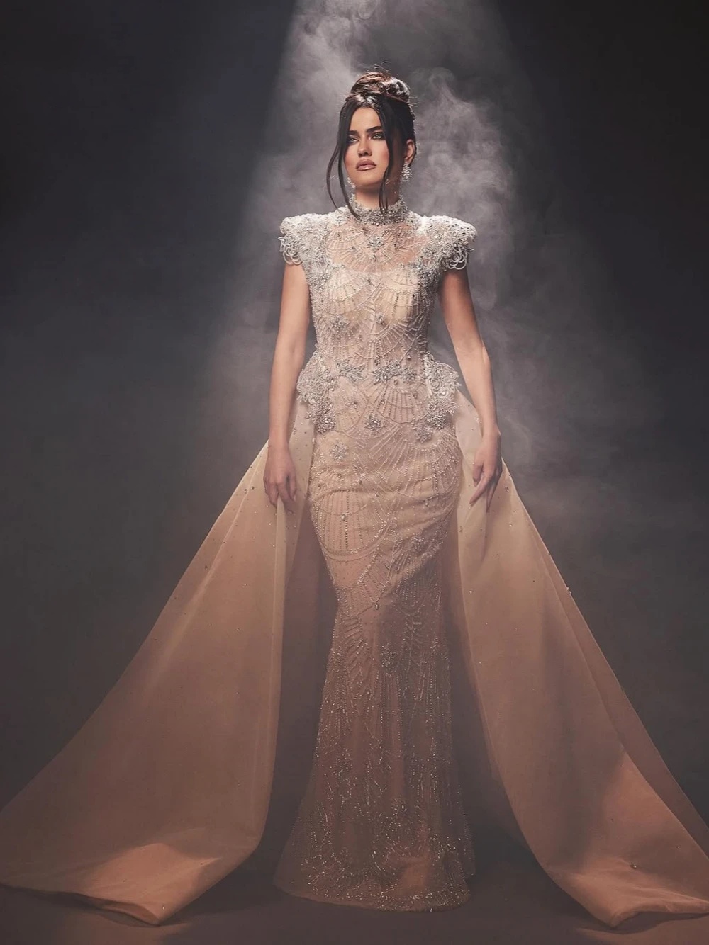 High Neck Wedding Dress Exquisite Beading Crystals A Line 2025 Modern Long Customized Dreamy Women Bridal Gown