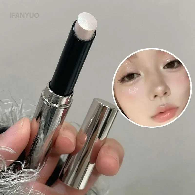 Pink glass eye shadow stick fluorescent pen waterproof flash fluorescent pen fluorescent eye shadow makeupW250217
