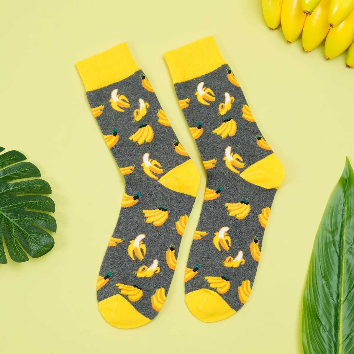 Pair Unisex Fashionable Creative Full Banana Print Breathable Middle Tube Socks For Daily Suit In All Seasons W250217