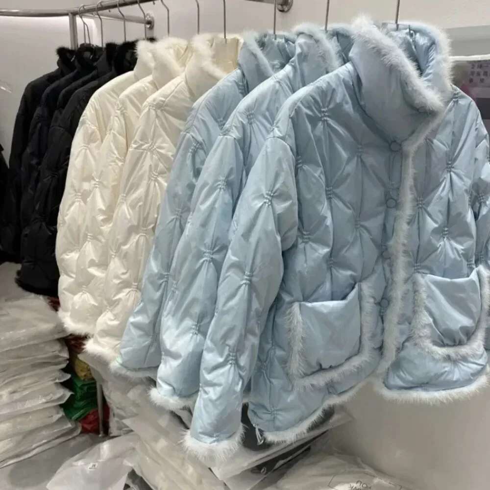 Fashion Women Winter Warm New Stand Collar Loose Embroidery Natural Mink Fur Jacket White Duck Down Coat