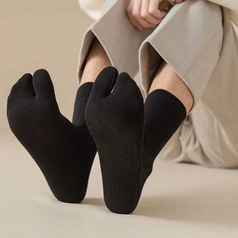 Fashion Japanese Style Tabi Toe Socks for Men Women Summer Fiber Two Finger Socks Kimono Flip Flop Sandals Split Tabi Toe Sock W250217