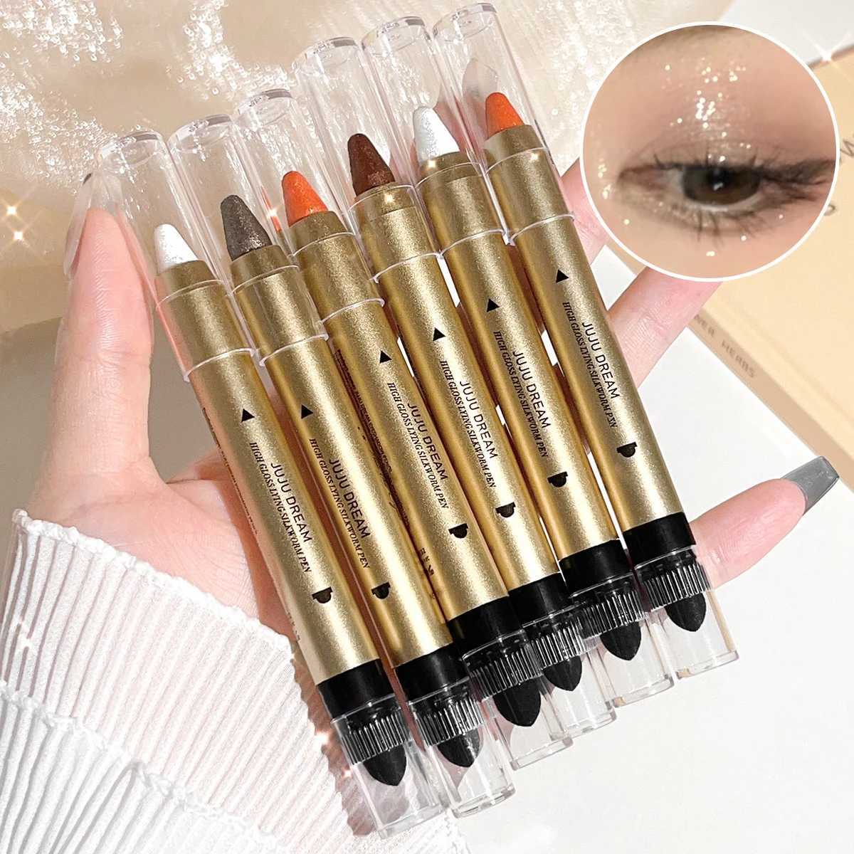Glowing highlighter eye shadow pencil with lescent shimmer and fine glitter for brightening and a dimensional effectW250217