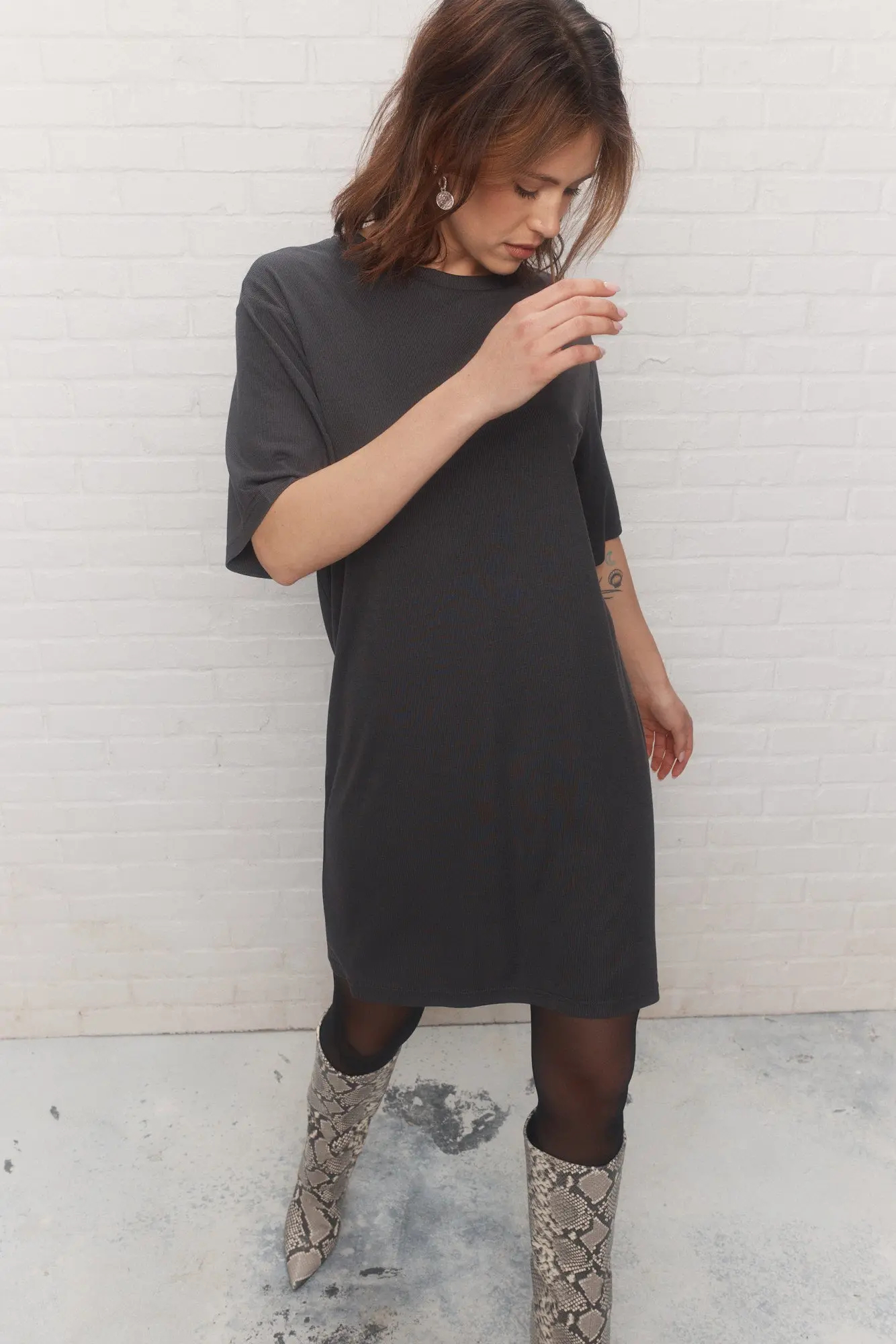 Basic Casual Loose-fit Ribbed Grey Short Sleeve Dress