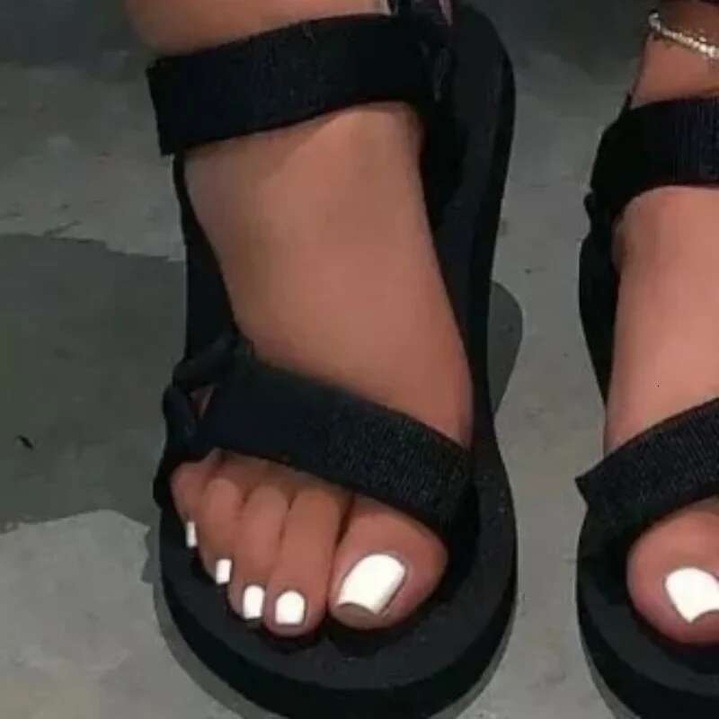 Female Shoes On Sale 2024 Fashion Summer Outdoor Women's Solid Open Toe Low-Heeled Roman Casual Beach Sandals Women