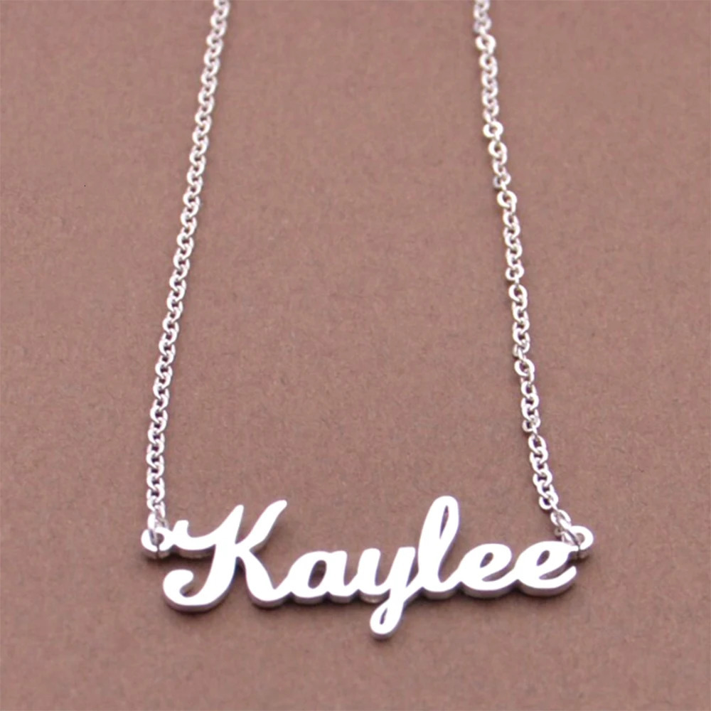 Custom Name Necklace Personalized Fashion Stainless Steel Metal Simple Style Womens Jewelry Couple Birthday Gift 250210