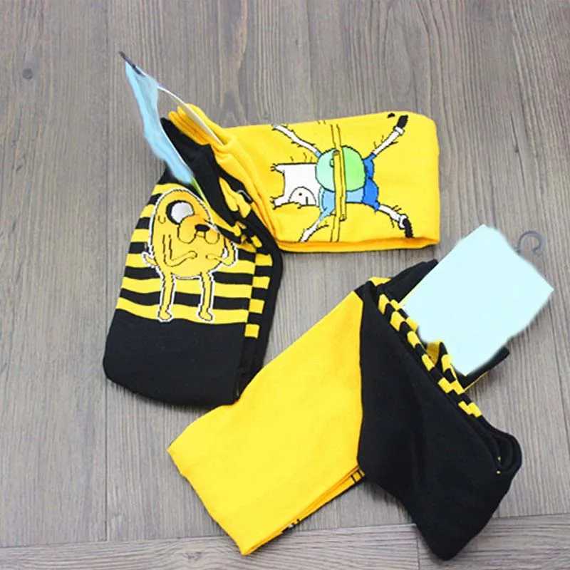 Cute anime cartoon adventure socks yellow street role playing cotton comics female men socks party novelty interesting spring W250217