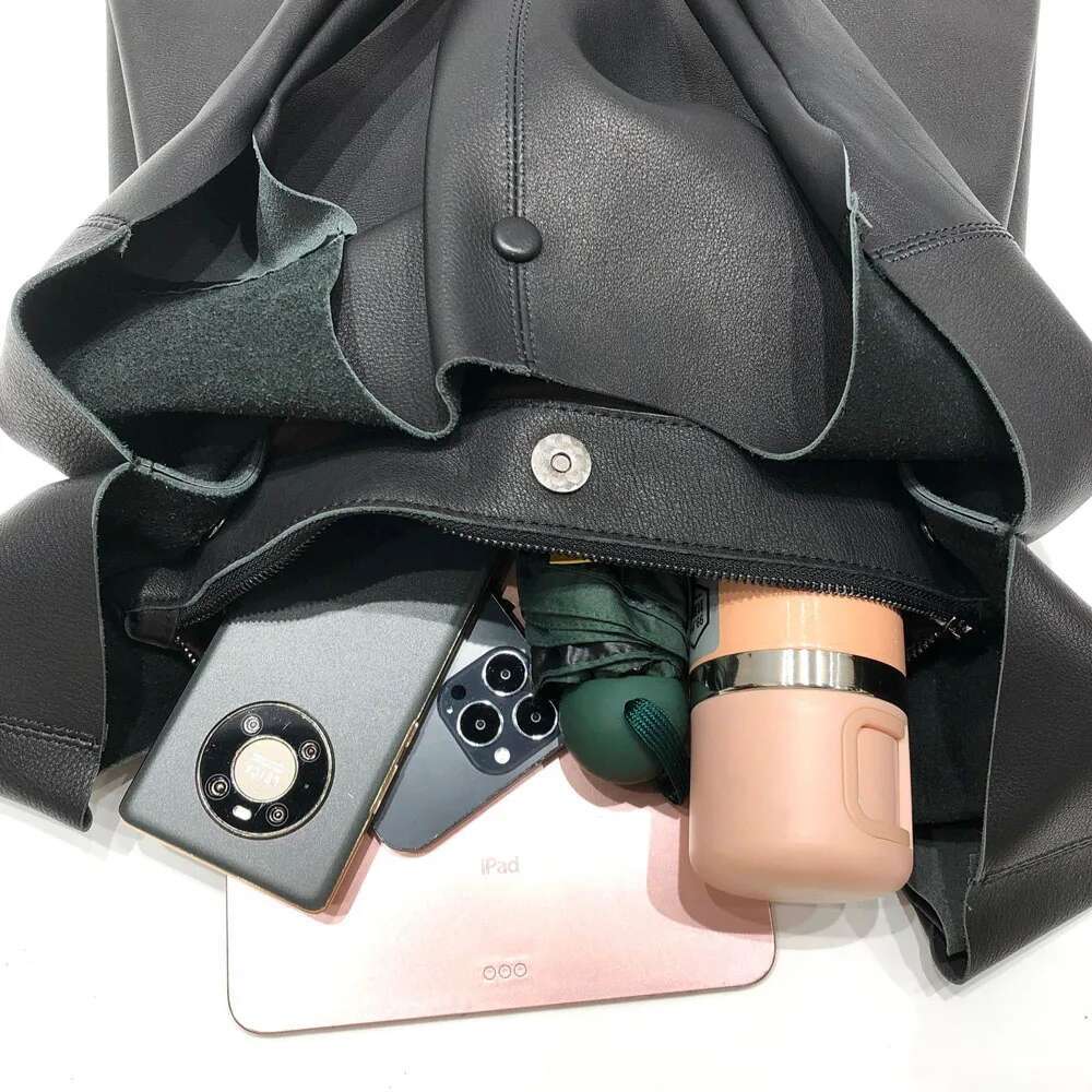 Fashion Leather Tote 2024 Trend Brand Design Female Simple Cowhide Shoudler Bags Woman Big Capacity Er Cow Skin Bag