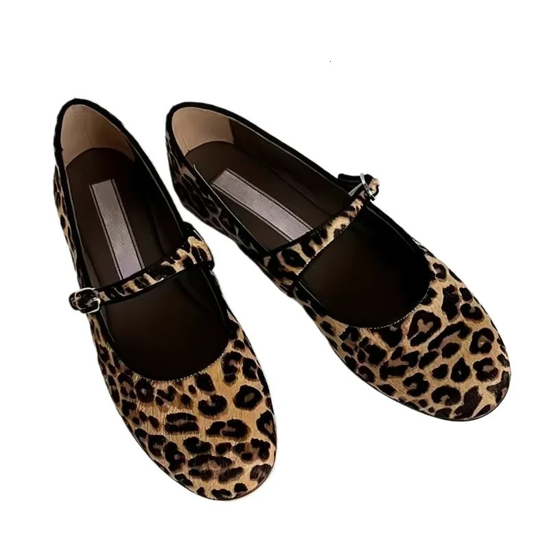 Leopard Print Leather Straight Buckle Single Shoes Womens Flat Granny Shoes Ballet Mary Jane Shoes 250214