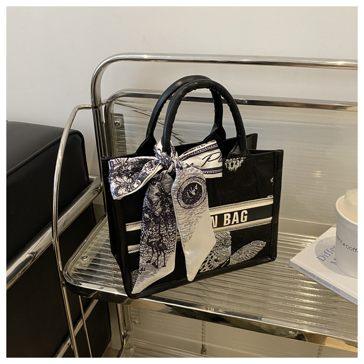 classic women bags for womens Polyester Letter black white sliver bag Totes casual bags