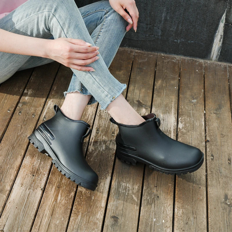 Low cut anti slip womens rain boots PVC black waterproof rain boots short tube garden shoes fashionable womens water shoes 250213