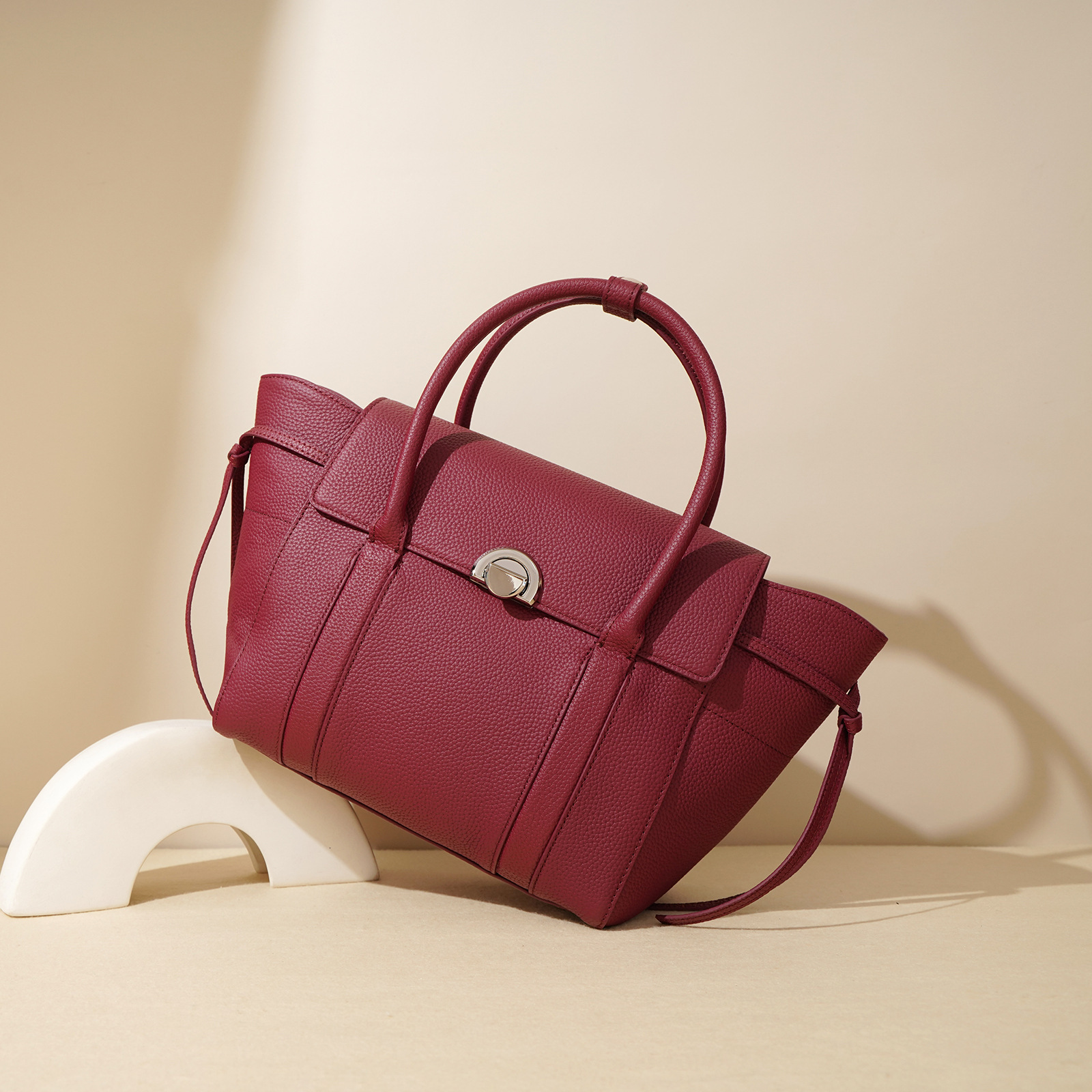 Bag 2025 New Top Layer Cowhide High-End Single Shoulder Handbag For Commuting, Large Capacity Crossbody Carrying Women's Bag, Wedding Bag