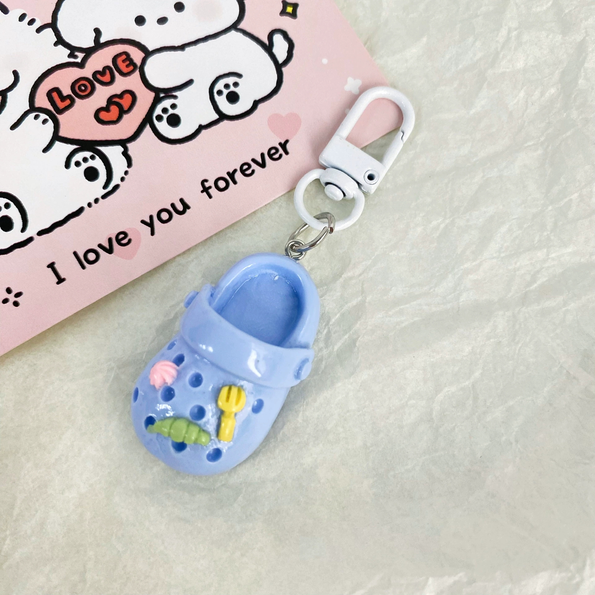 Sweet and colorful hole shoes keychain ins girlish heart Japanese pendant cute best friend gift accessory hanging ornament
