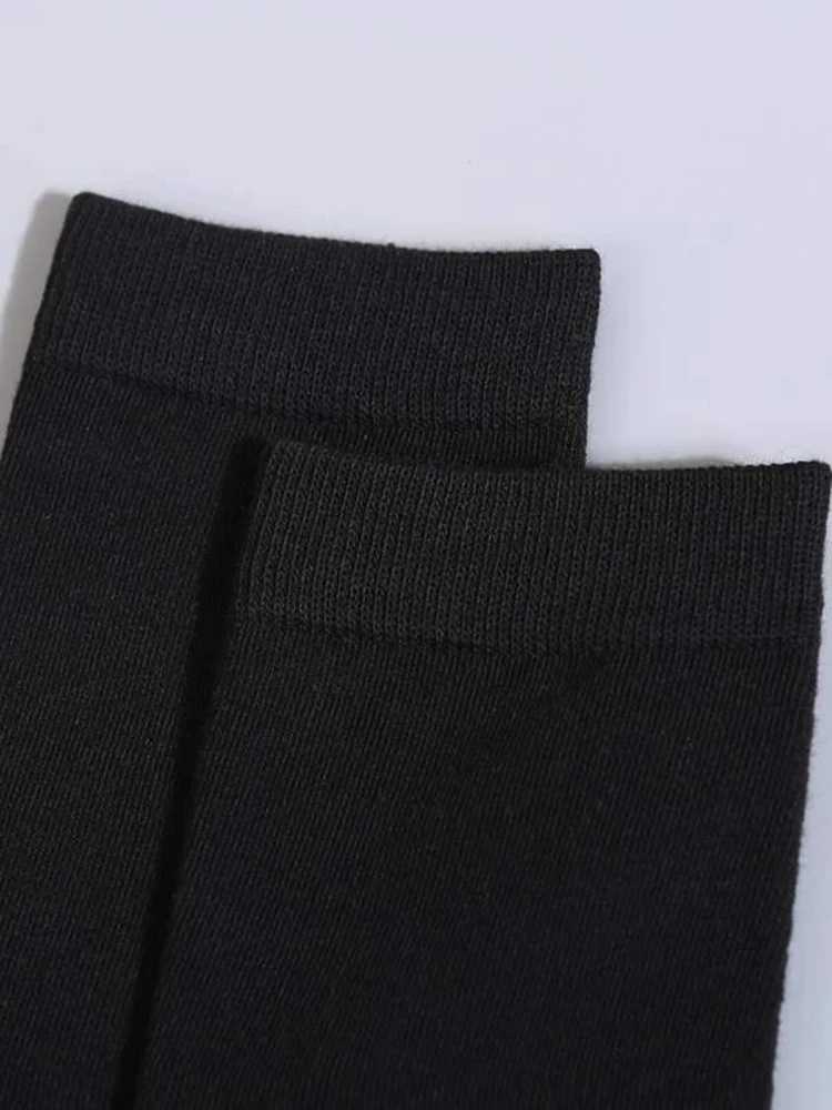 6 pairs of solid color mens mid length socks fashionable and comfortable classic autumn black business socks high-quality mens short socks W250217