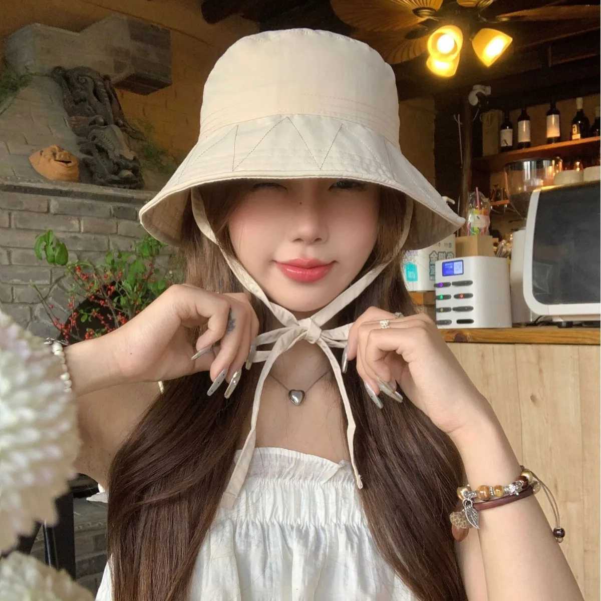 Lace-up Fisherman Hat Summer Adjustable Wide Brim Sunhat Women Bucket Hats Windbreak Windproof Rope Sunshade Basin Hat Panama W250217
