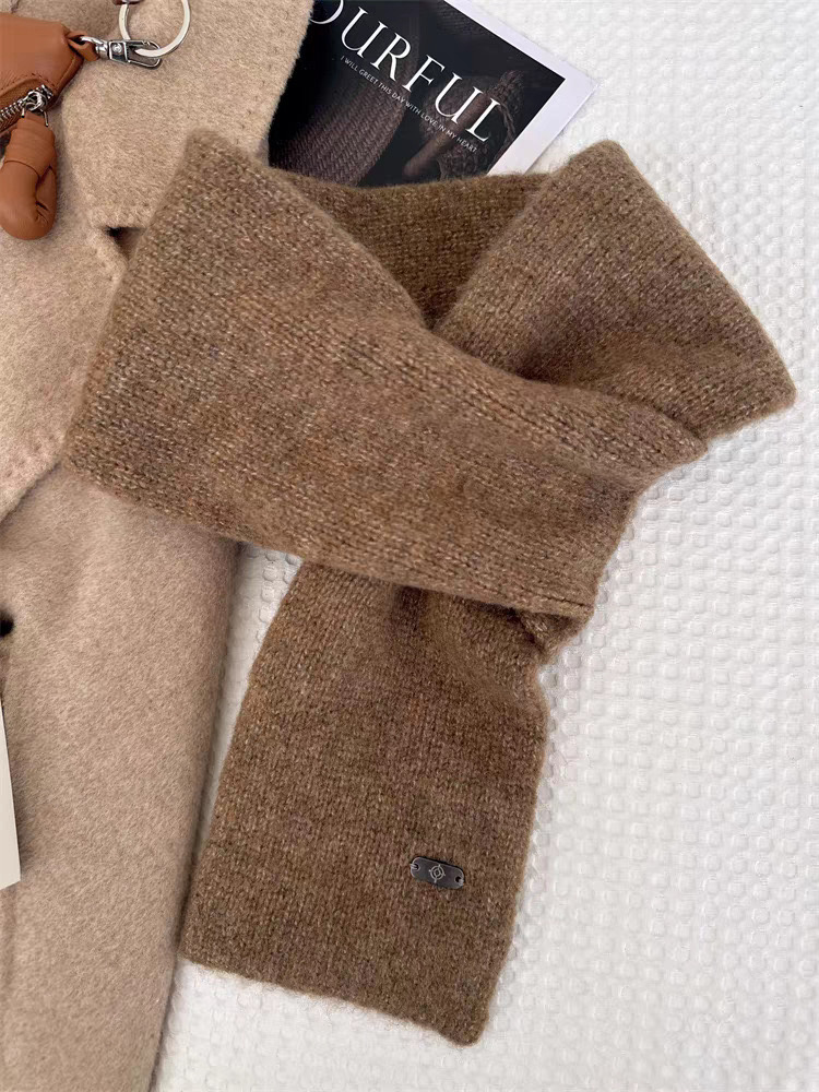 T142 Wool-containing simple knitted small scarf for women in autumn and winter, Korean version for age reduction, versatile solid color warm cross woo