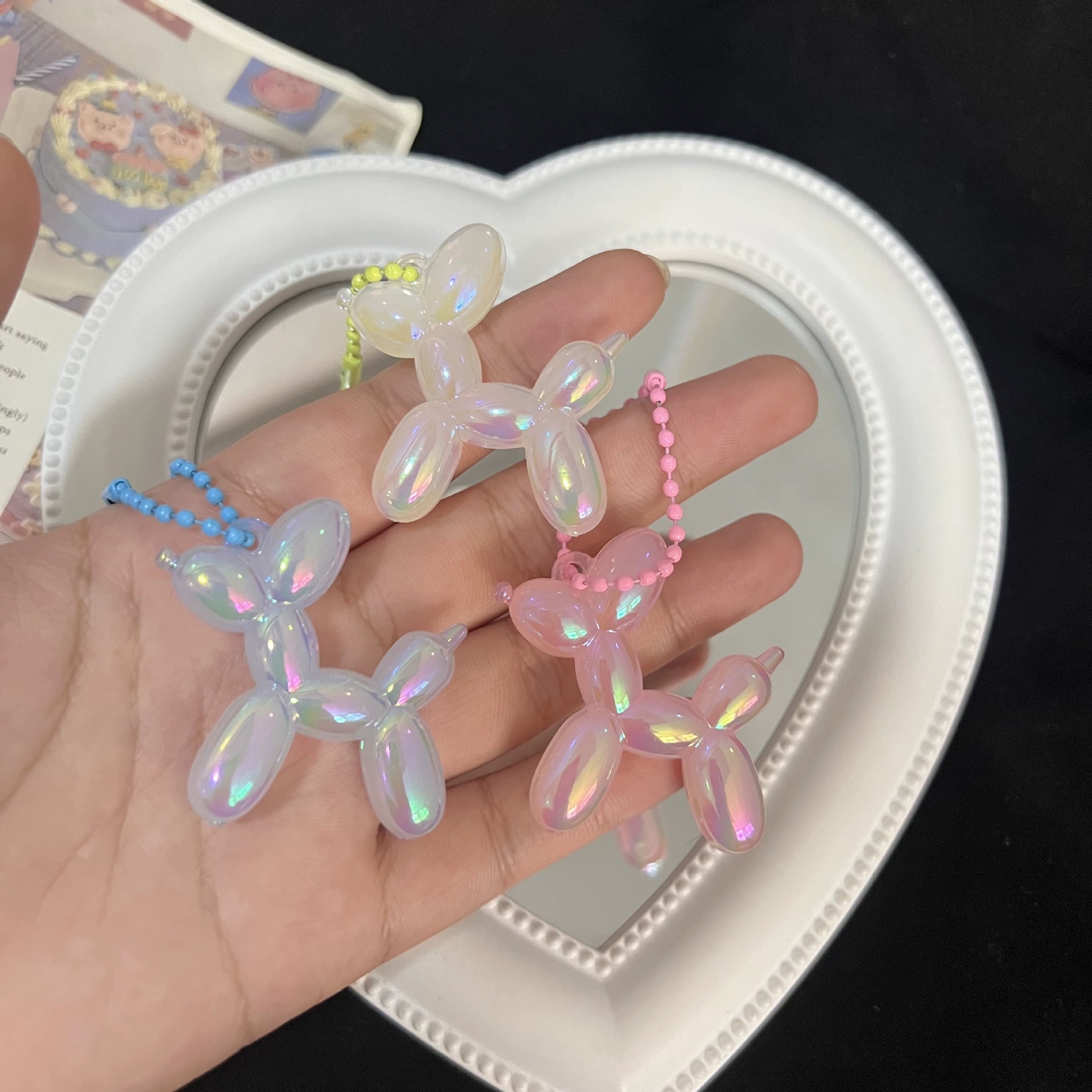 Laser Balloon Dog Doll Keychain Cute Doll Pendant Student Pendant Colorful Dog Creative Jewelry Gift