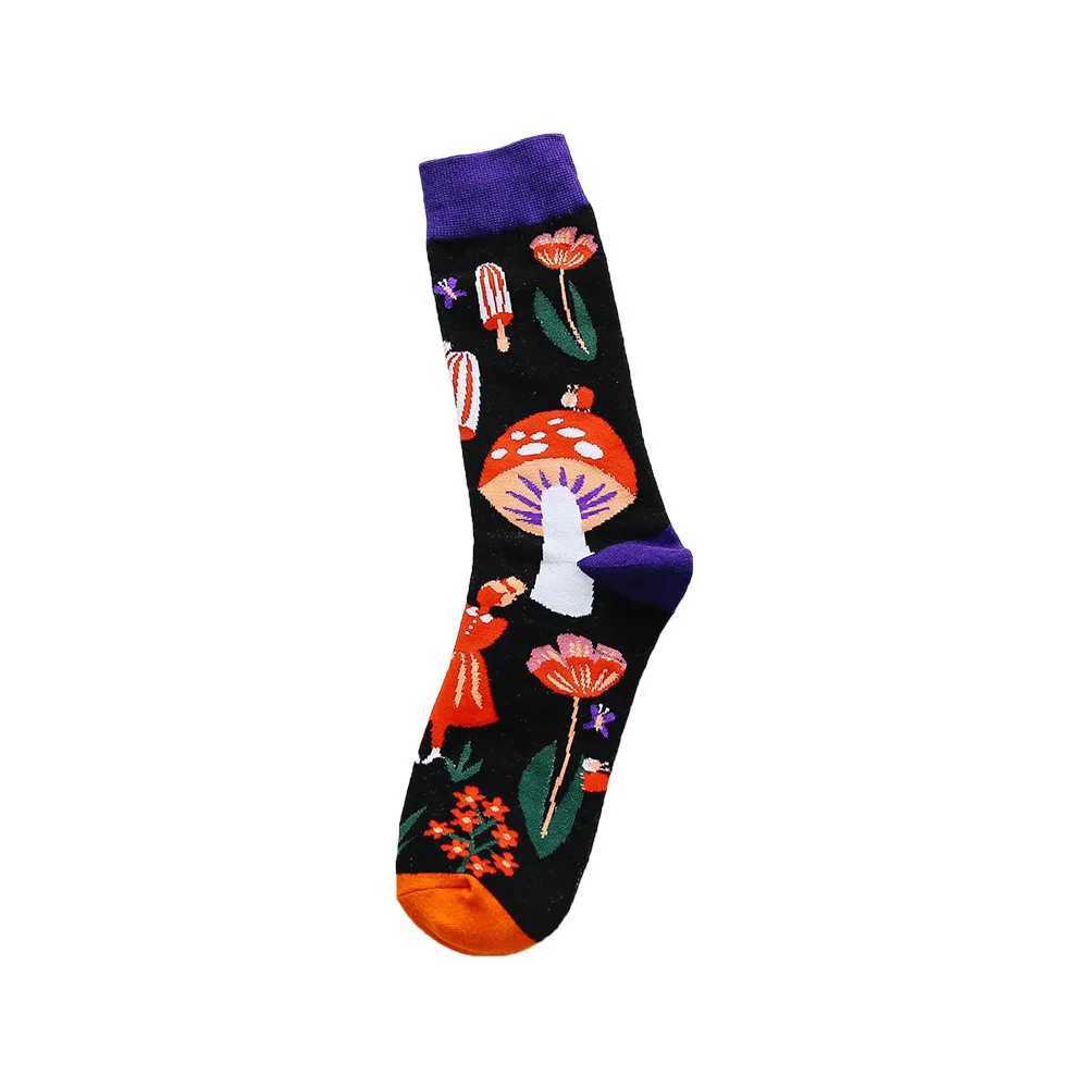 4 pairs of personalized tidal socks graffiti socks womens flower mushroom animal fruit pattern cotton Harajuku style mid calf socks W250217