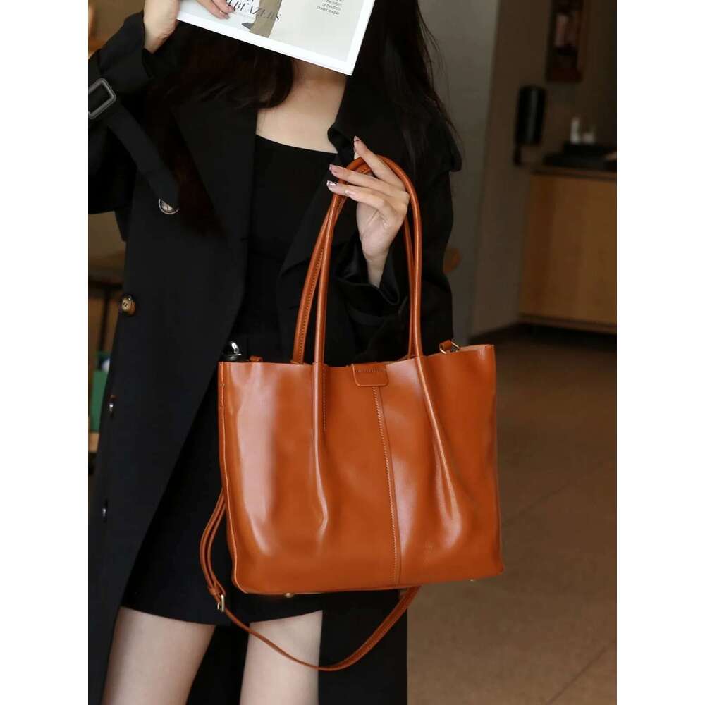 Fashion Large Capacity Tote Women 2024 Summer New Trend Solid Color Shoulder Simple Leisure Commuting Bag
