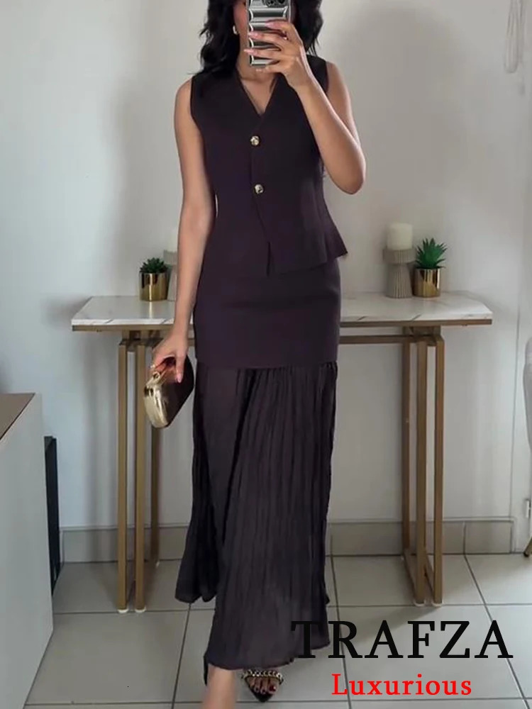 TRAFZA Vintage Chic Women Knitted Suit VNeck Sleeveless Single Breasted Top Straight Long Spliced Skirt Fashion Spring 250214