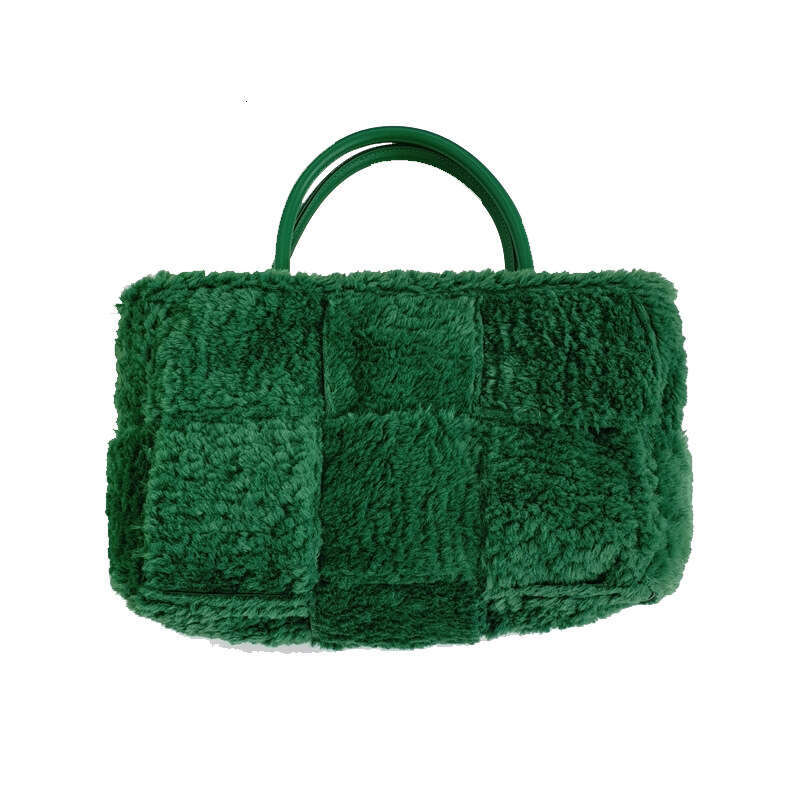 Dongdaemun, South Korea, Lamb Wool Green Woven Tote Bag, Handbag, Fashionable And Personalized Plush Women's Bags