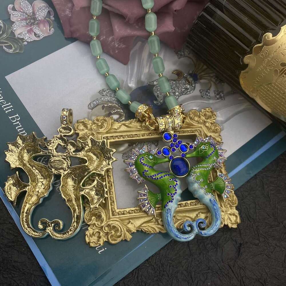 Minan Vintage Enamel Craftsmanship with Czech Dia Glass Beads and Double Sea Horse Bubble Magnetic Pendant