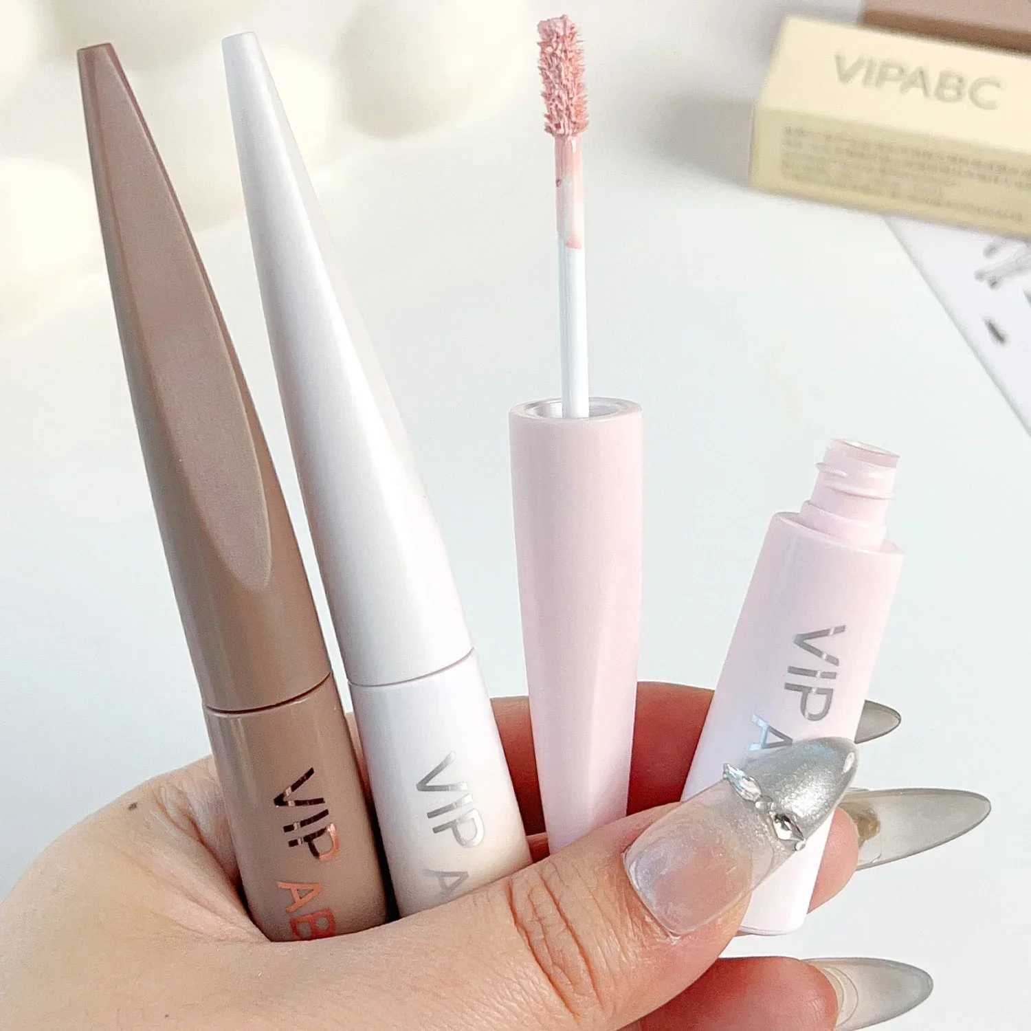 Liquid Contour Shadow Brighten Stick Moisturizing Long Lasting Cover Acne Spot Dark Circles Concealer Cream Highlighter CosmeticW250217