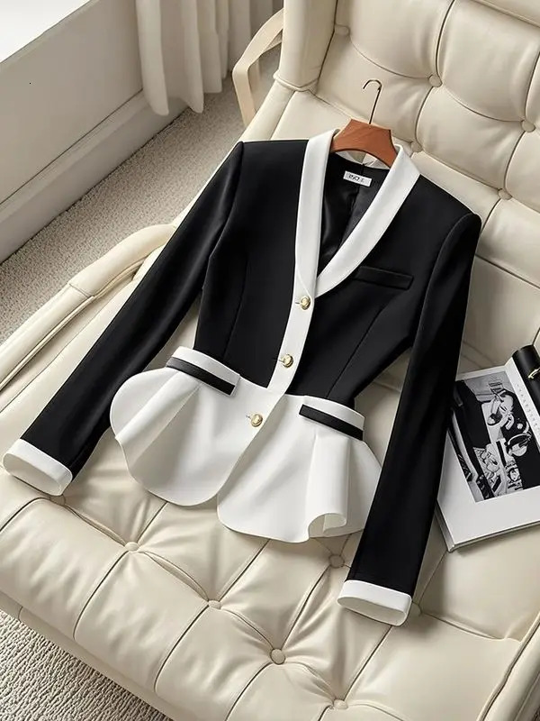 High end Contrasting Color Waist Cinched V-neck Long Sleeve Blazers for Women Socialite Style Slim Suit Coat Women Tops 250210