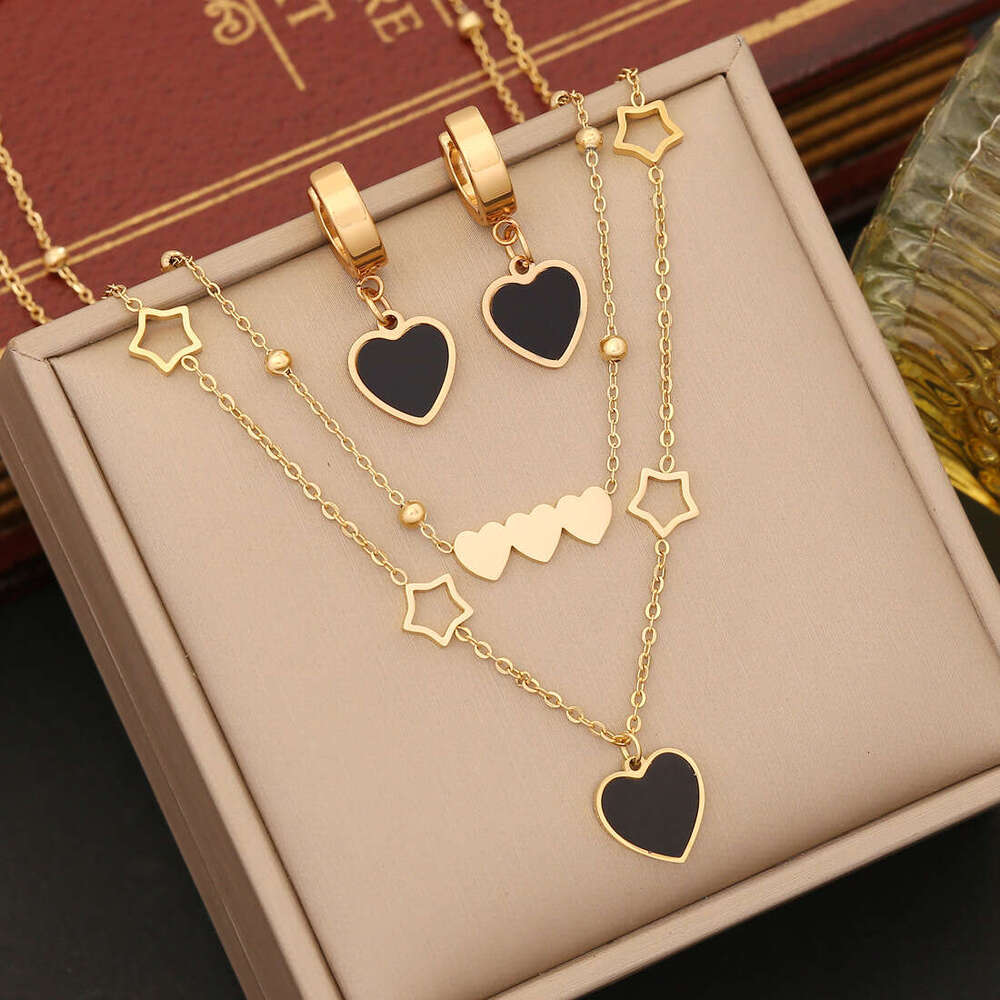 New Black Love Jewelry Set Stainless Steel Collar Temperament Double Layer Chain N1179