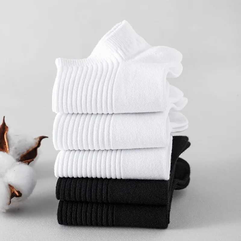 0 pairs of mens and womens solid color short tube socks winter sweat absorbing and breathable couple boat socks white W250217