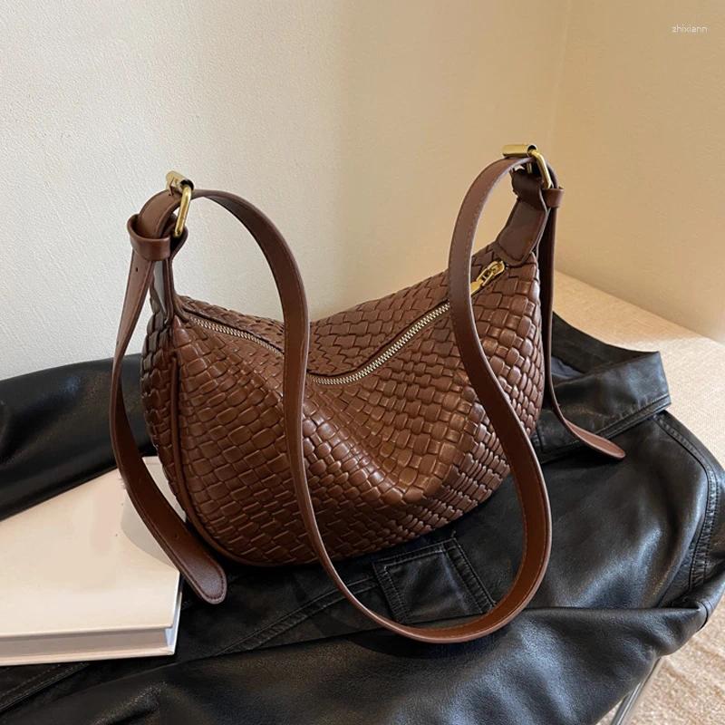 2025S designer Shoulder Bags PU Leather Bag For Women Fashion Woven Tote Handbags Purse Trendy Hobo Crescent Female Commuter Shopper Handbag shoulder 