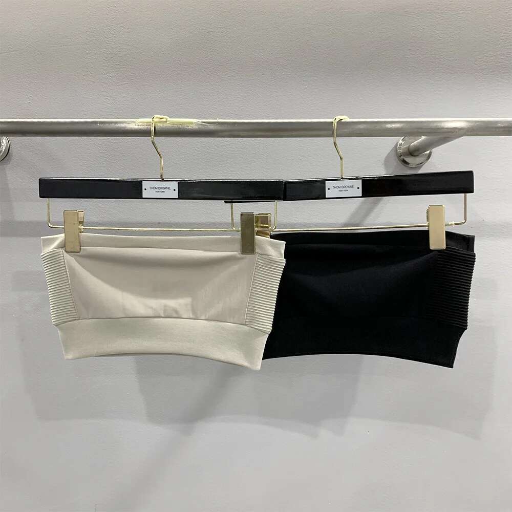 22Ss Owen Seak Women Cotton Shirt Gothic High Street Bottoming Clothing Autumn Black Tee