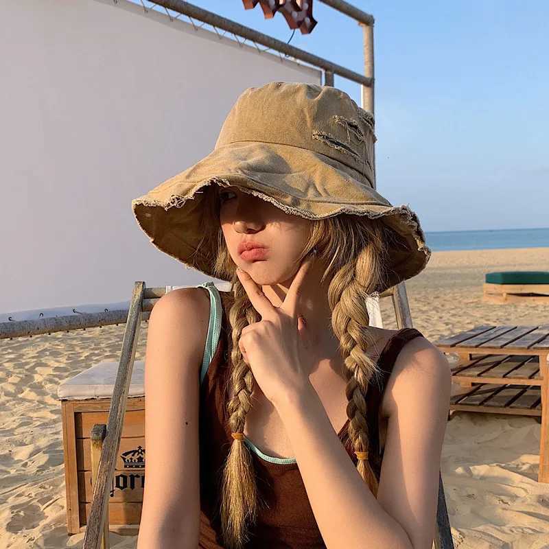 New Summer Autumn Tassel Washed Denim Bucket Hats Fashion for Women Wide Brim Foldable Panama Cap Outdoor Beach Fishermans Hat W250217