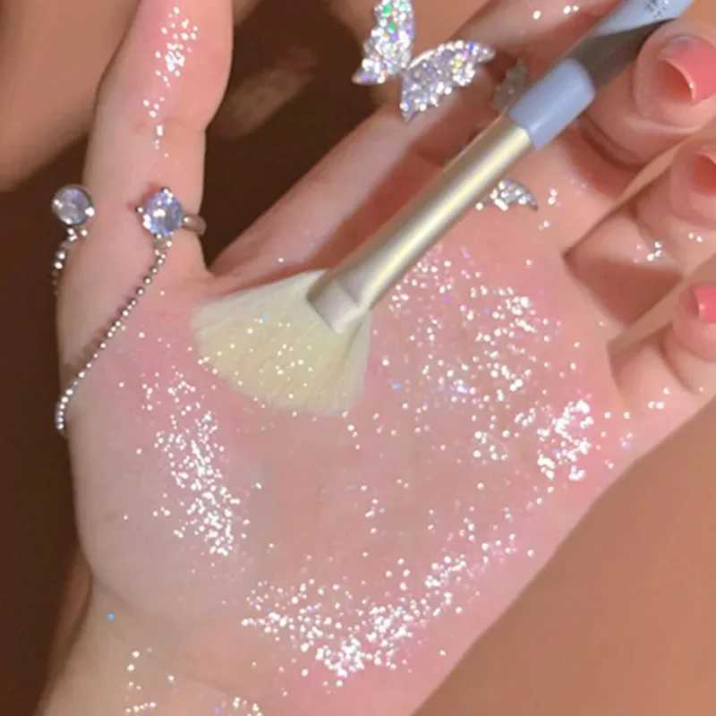 Moonlight Eyeshadow Palette 4 Colors Highlighter Makeup Facial Bronzers Face Contour Shimmer Powder Highlighter CosmeticsXJ250217