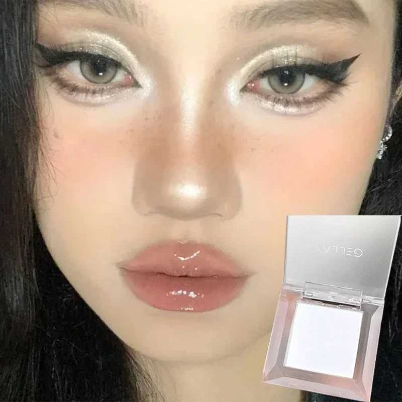 Matte White Face Highlighter Makeup Illuminator 3D Nose Shading Contour Palette Eye Head Lying Silkworm Highgloss Makeup ProductXJ250217