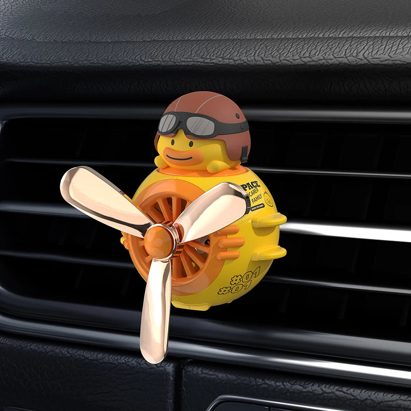 1PC Car Magnetic Cute Cartoon Figure Air Outlet Clip Aroma - Complimentary Two Unscented PE Tablets and Two 5ml Bottles 250214