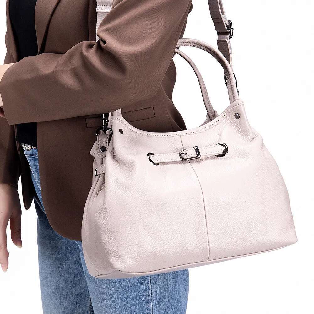 Large Capacity Crossbody Cow Leather Versatile Messenger Bags for Women Handbags Women's Shoulder Bag