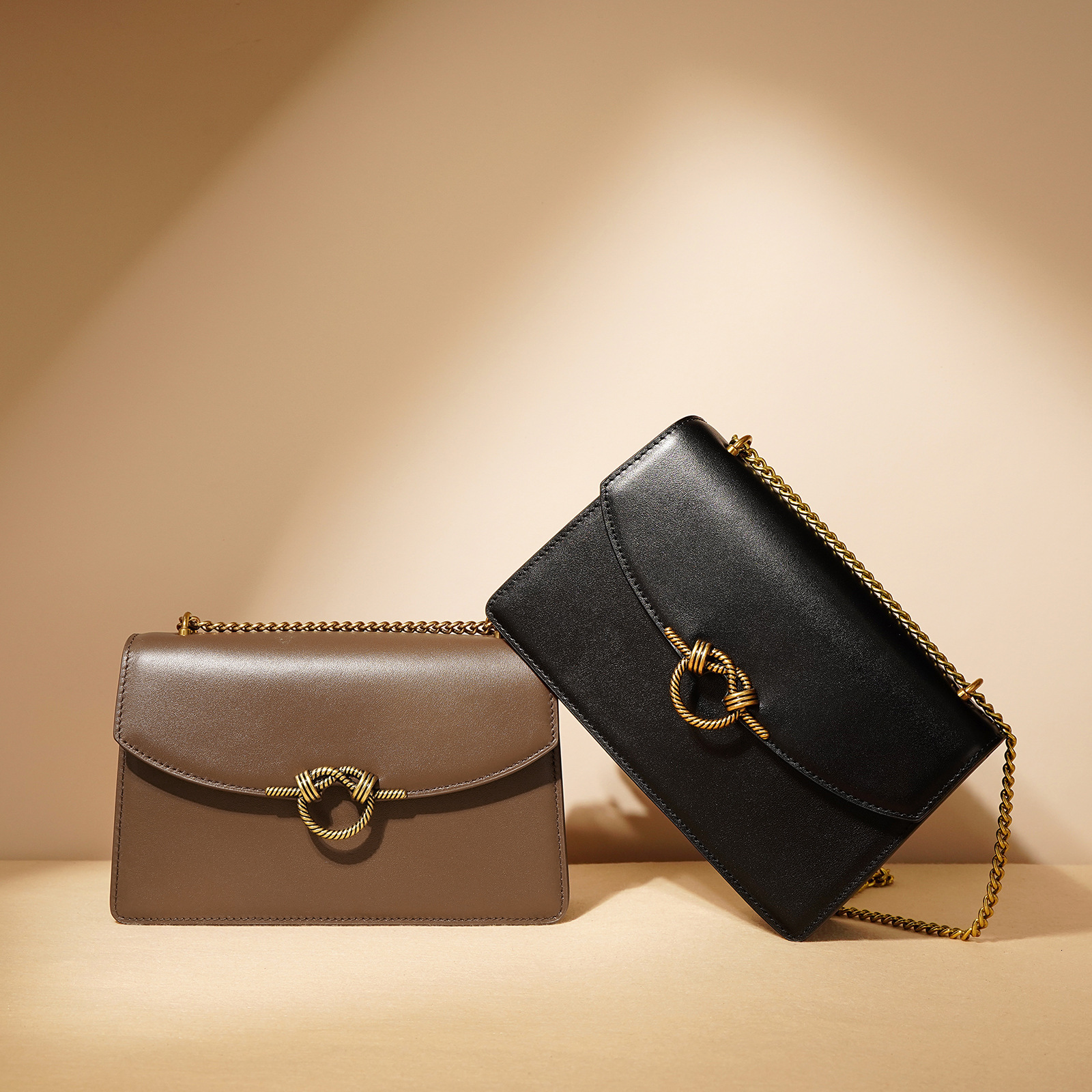 Bag New Classic Leather Small Square 2025 Early Spring Simple Commuting Versatile Single Shoulder Crossbody Chain Bag